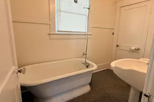 107 N Morgan St, Roxboro, NC 27573 - Photo 9
