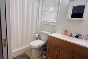 107 N Morgan St, Roxboro, NC 27573 - Photo 57