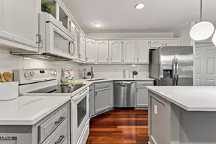 308 Highfield Ave, Cary, NC 27519 - Photo 15