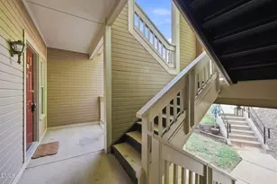 101 Marbury Ct, Cary, NC 27513 - Photo 9