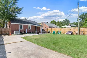 600 N Raiford St, Selma, NC 27576 - Photo 7