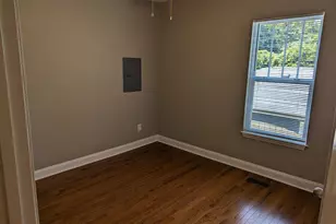 608 N Maple St, Durham, NC 27703 - Photo 11