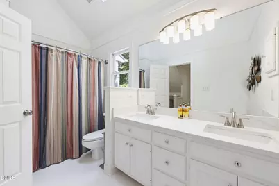 314 Highlands Bluffs Drive, Cary, NC 27518 - Photo 25