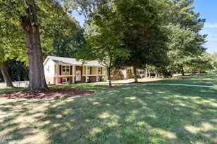 301 November St, Garner, NC 27529 - Photo 3