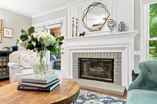 109 W Laurenbrook Ct, Cary, NC 27518 - Photo 7