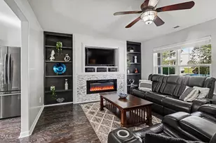 575 Randolph Dr, Clayton, NC 27520 - Photo 7