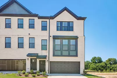 135 Midtown Rows Way, Fuquay-Varina, NC 27526 - Photo 3