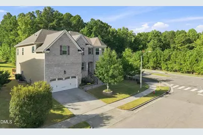 7104 Pamlico Bay Drive, Cary, NC 27519 - Photo 3