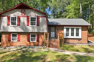 507 Sussex Ave, Sanford, NC 27330 - Photo 3