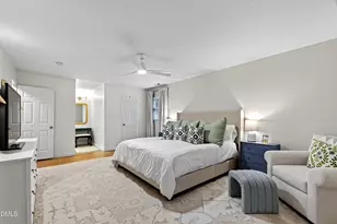 5320 Cherrycrest Ct, Raleigh, NC 27609 - Photo 23