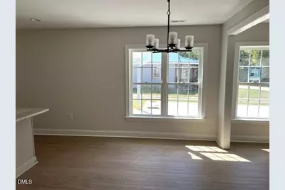 299 S Main Street, Four Oaks, NC 27524 - Photo 5