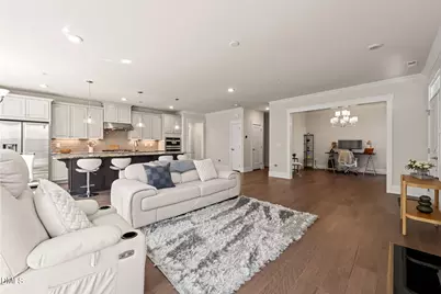 10320 Sablewood Drive, Raleigh, NC 27617 - Photo 11
