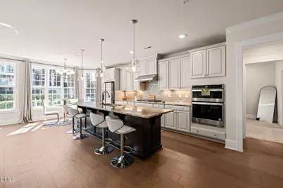 10320 Sablewood Drive, Raleigh, NC 27617 - Photo 3