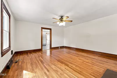 102 W Cardwell Street, Madison, NC 27025 - Photo 3