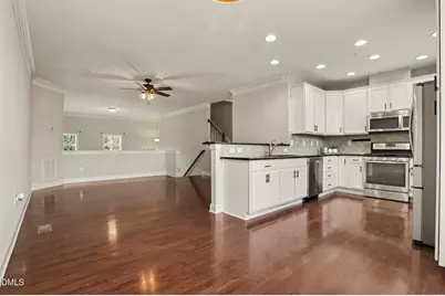 10510 Sablewood Drive #109, Raleigh, NC 27617 - Photo 15