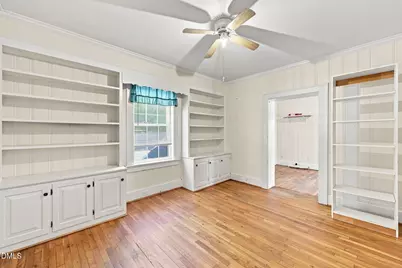 160 W Young Avenue, Henderson, NC 27536 - Photo 9