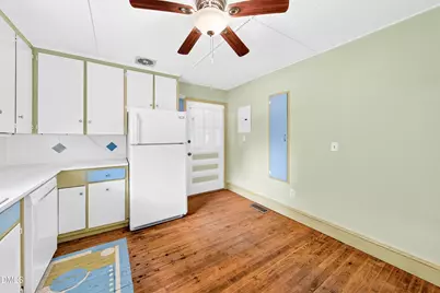 320 S Ennis Street, Fuquay-Varina, NC 27526 - Photo 25