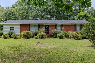 469 Lakeview Avenue, Burlington, NC 27215 - Photo 1