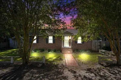411 S 3rd Street, Smithfield, NC 27577 - Photo 1