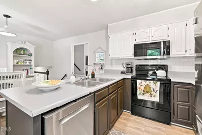 1120 Shetland Court, Raleigh, NC 27609 - Photo 23