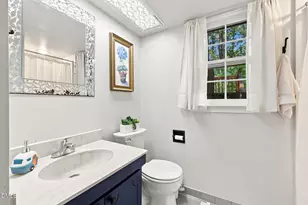 1120 Shetland Ct, Raleigh, NC 27609 - Photo 23