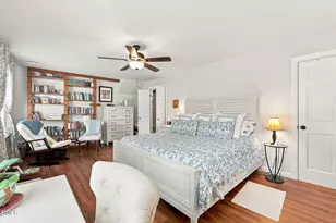 1120 Shetland Ct, Raleigh, NC 27609 - Photo 25