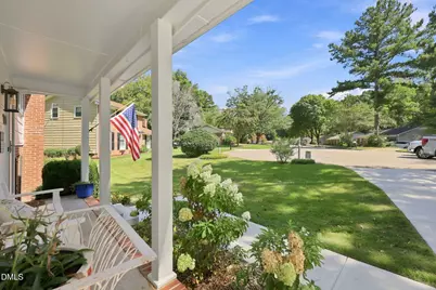 1120 Shetland Court, Raleigh, NC 27609 - Photo 3
