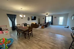 195 Presley St, Raeford, NC 28376 - Photo 9