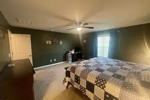 195 Presley St, Raeford, NC 28376 - Photo 19