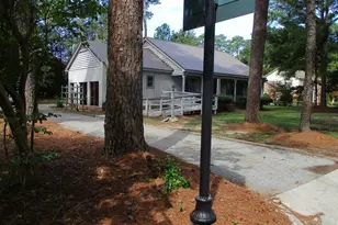 505 N East St, Roseboro, NC 28382 - Photo 15