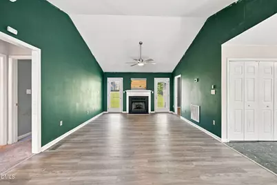 615 N 4th Street, Mebane, NC 27302 - Photo 3