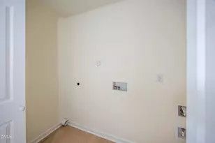 103 Harmon St, Clinton, NC 28328 - Photo 21