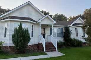 412 S Walnut St, Princeton, NC 27569 - Photo 1