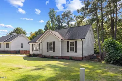3613 Castlegate Drive, Raleigh, NC 27616 - Photo 3
