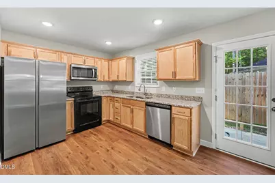 851 Eagles Nest Drive, Sanford, NC 27332 - Photo 9