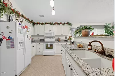 1325 Kendallwood Drive, Kernersville, NC 27284 - Photo 7