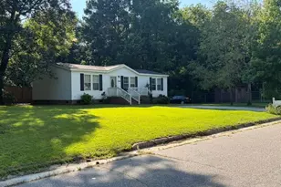 12581 South St, Whitakers, NC 27891 - Photo 3