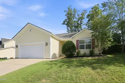 412 Holly Thorn Trace, Holly Springs, NC 27540 - Photo 3