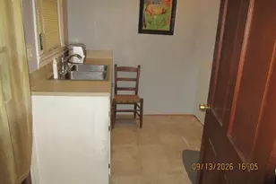 502 Lafayette St, Clinton, NC 28328 - Photo 11