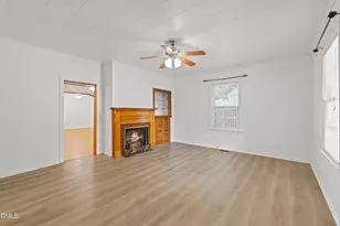 302 W E St, Erwin, NC 28339 - Photo 3