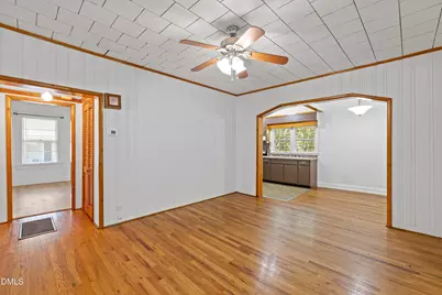302 W E Street, Erwin, NC 28339 - Photo 21