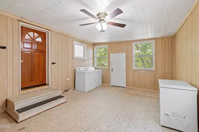302 W E Street, Erwin, NC 28339 - Photo 29