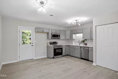 623 Belvin Avenue, Durham, NC 27704 - Photo 7