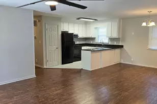 25 E North St, Angier, NC 27501 - Photo 7