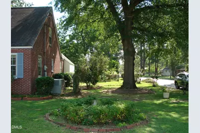 700 N Raiford Street, Selma, NC 27576 - Photo 35