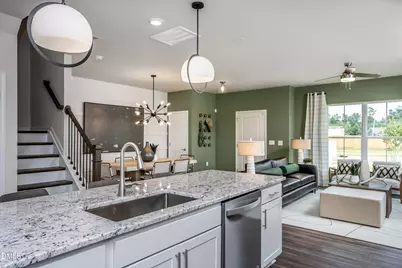 376 Abbots Ml Drive, Raleigh, NC 27603 - Photo 5