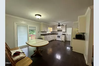 709 N Fir Avenue, Siler City, NC 27344 - Photo 5