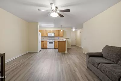 2800 Trailwood Pines Lane #102, Raleigh, NC 27603 - Photo 9