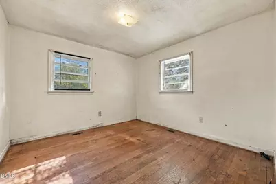 302 E 17th Street, Scotland Neck, NC 27874 - Photo 25