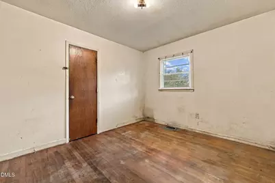 302 E 17th Street, Scotland Neck, NC 27874 - Photo 23